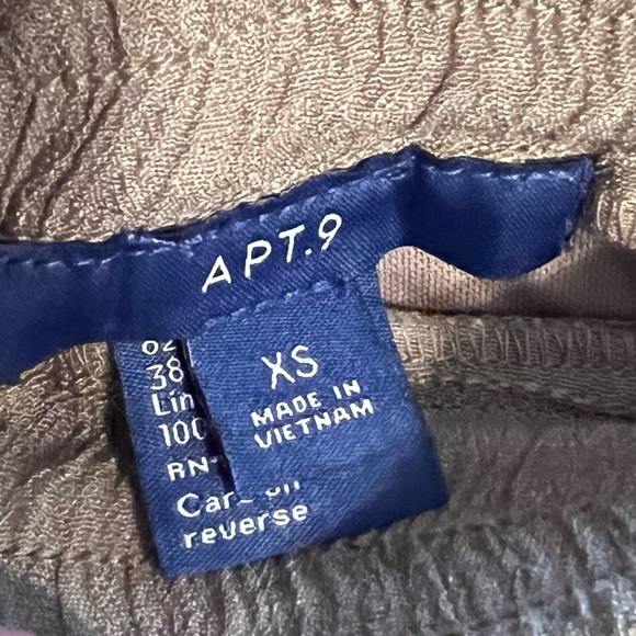 Apt 9 Midi Skirt with Buttons, Size XS - Picture 2 of 3